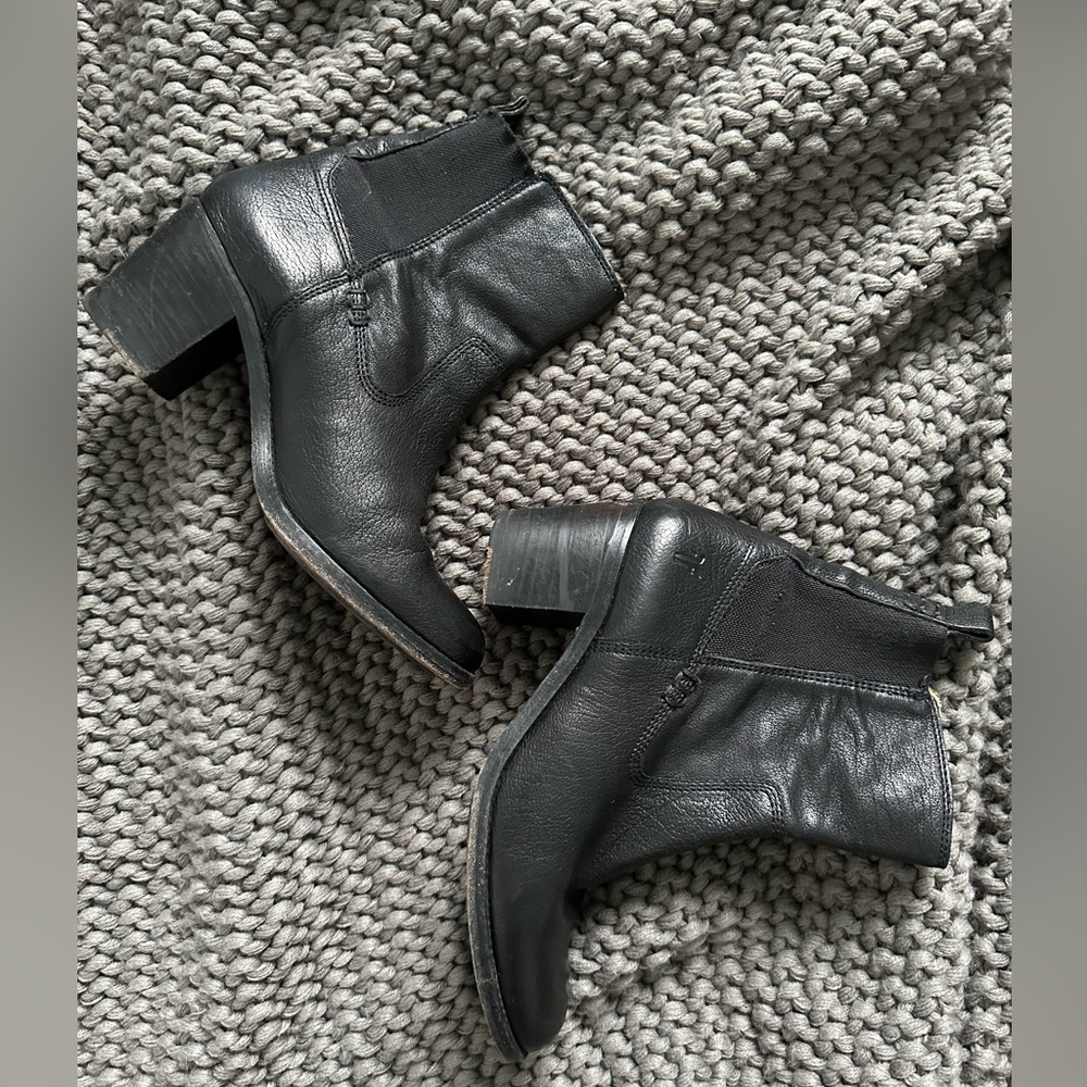 Frye black pull-on heeled ankle boots